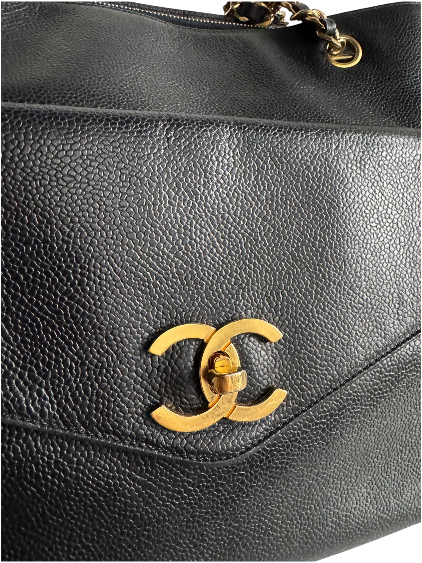 CHANEL Caviar Flap Shoulder Bag