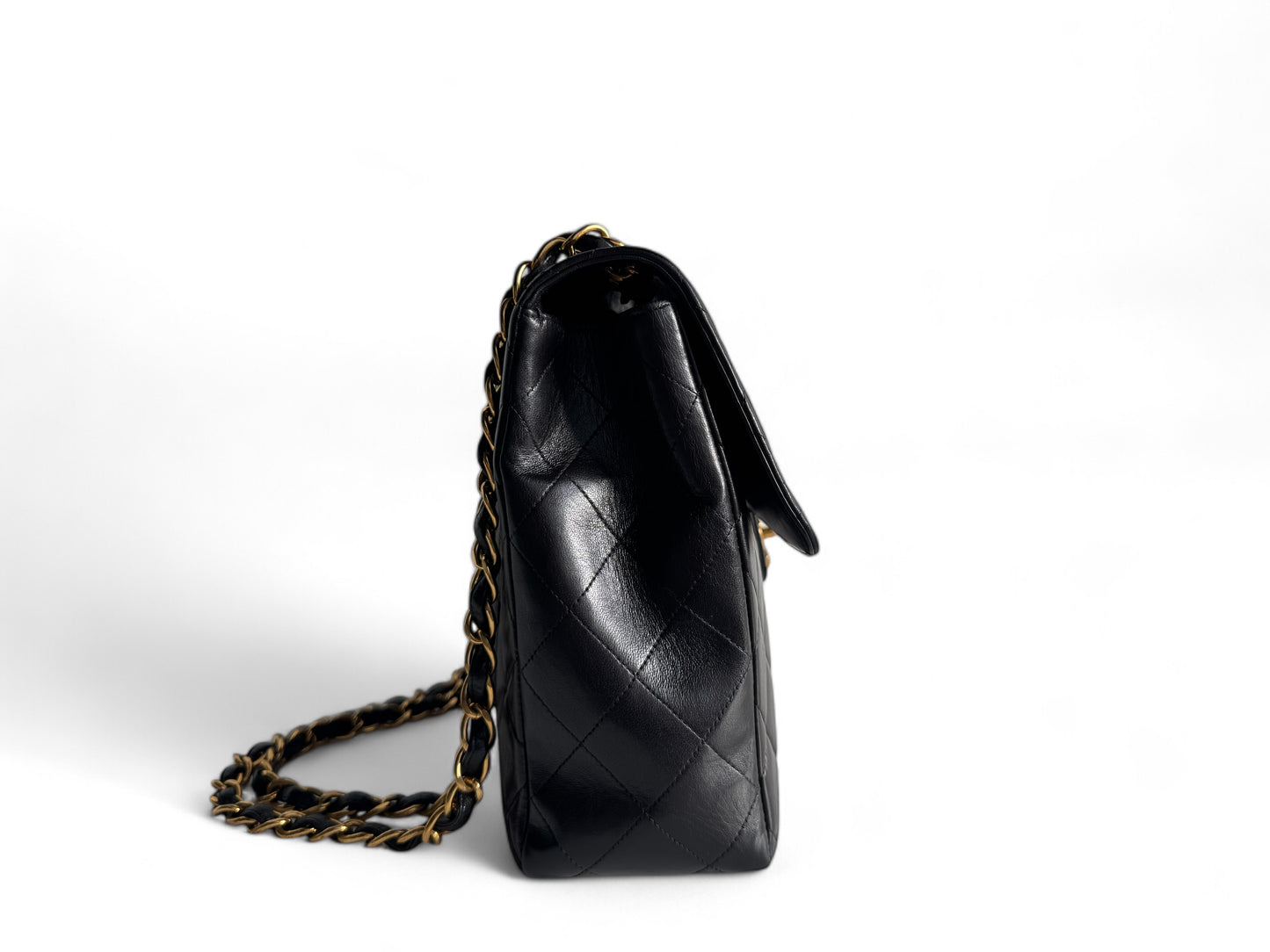 CHANEL Lambskin Quilted Jumbo Single Flap Bag