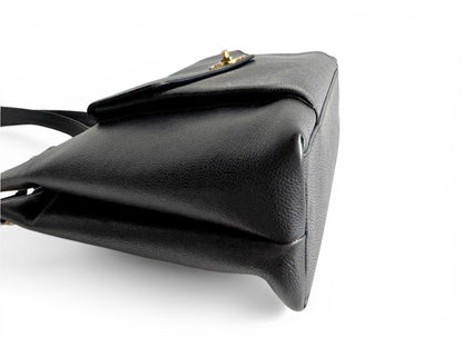 CHANEL Caviar Flap Shoulder Bag