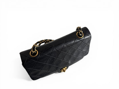 CHANEL Lambskin Quilted Small Single Flap