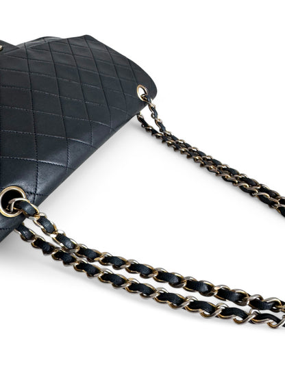 CHANEL Lambskin Quilted Medium Single Flap