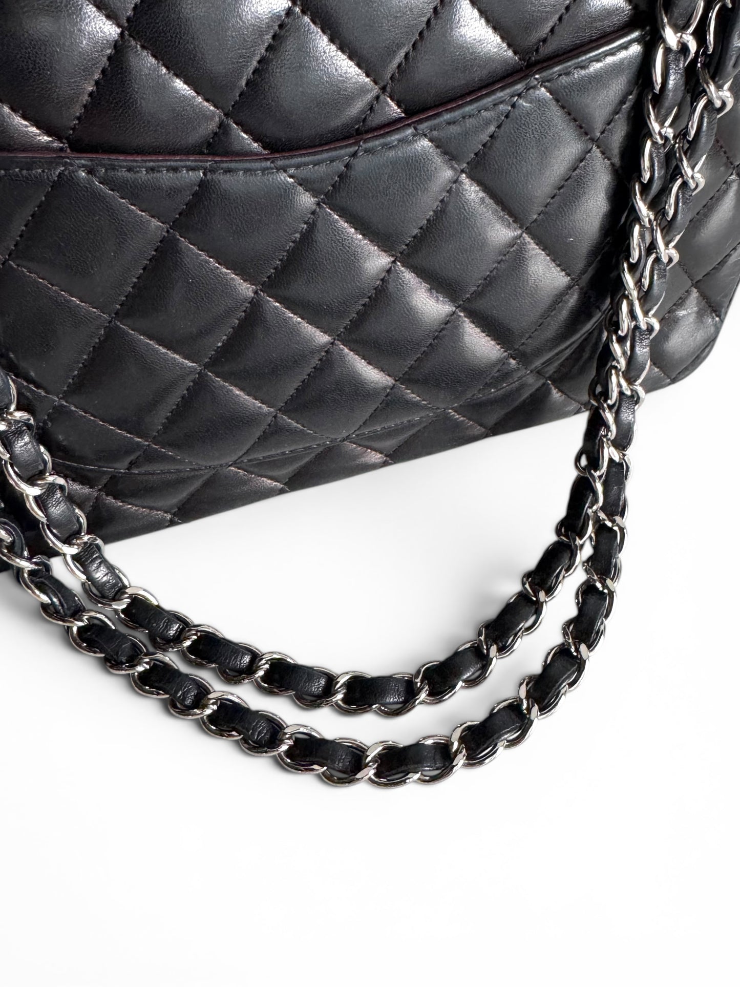CHANEL Classic 11.12 Lambskin Medium Double Flap