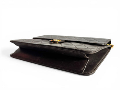 CHANEL Medium Timeless Classic Flap Bag