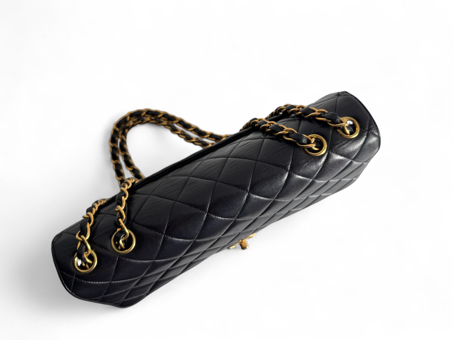 CHANEL Lambskin Quilted Jumbo Single Flap Bag