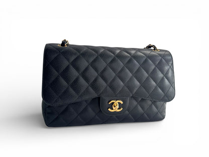 CHANEL Caviar Quilted Jumbo Double Flap