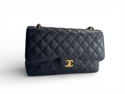 CHANEL Caviar Quilted Jumbo Double Flap