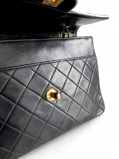 CHANEL Matelasse Lambskin Single Flap
