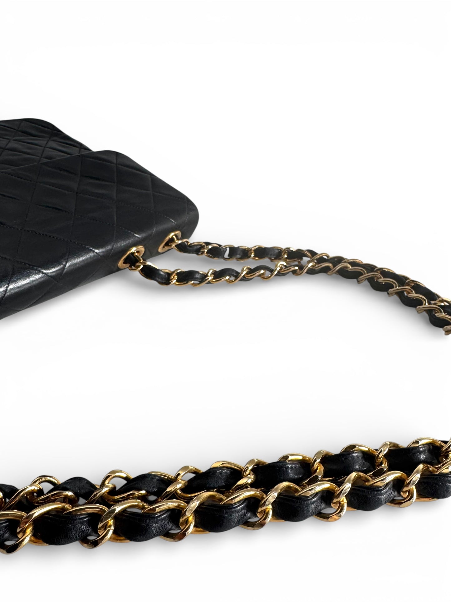 CHANEL Lambskin Quilted XL Jumbo Single Flap Bag