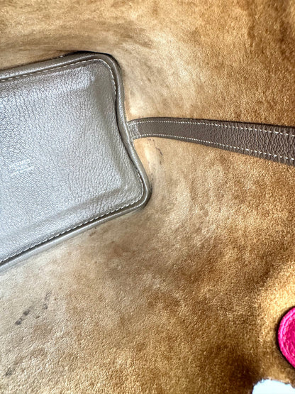 HERMÈS Chevre Mysore Éclat Picotin 18