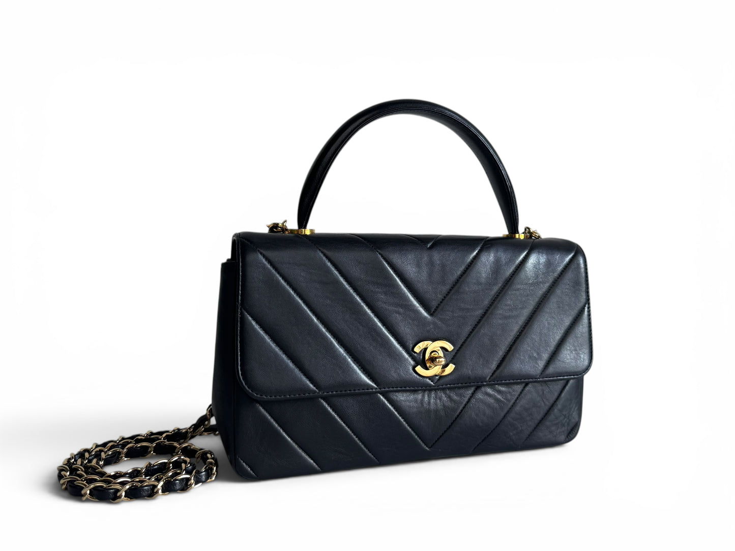 CHANEL Lambskin Chevron Quilted Kelly Flap