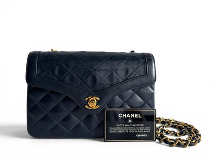 CHANEL Lambskin Quilted Small Single Flap