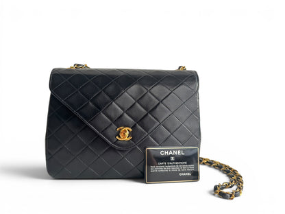 CHANEL Lambskin Diamond Stitch Envelope Single Flap