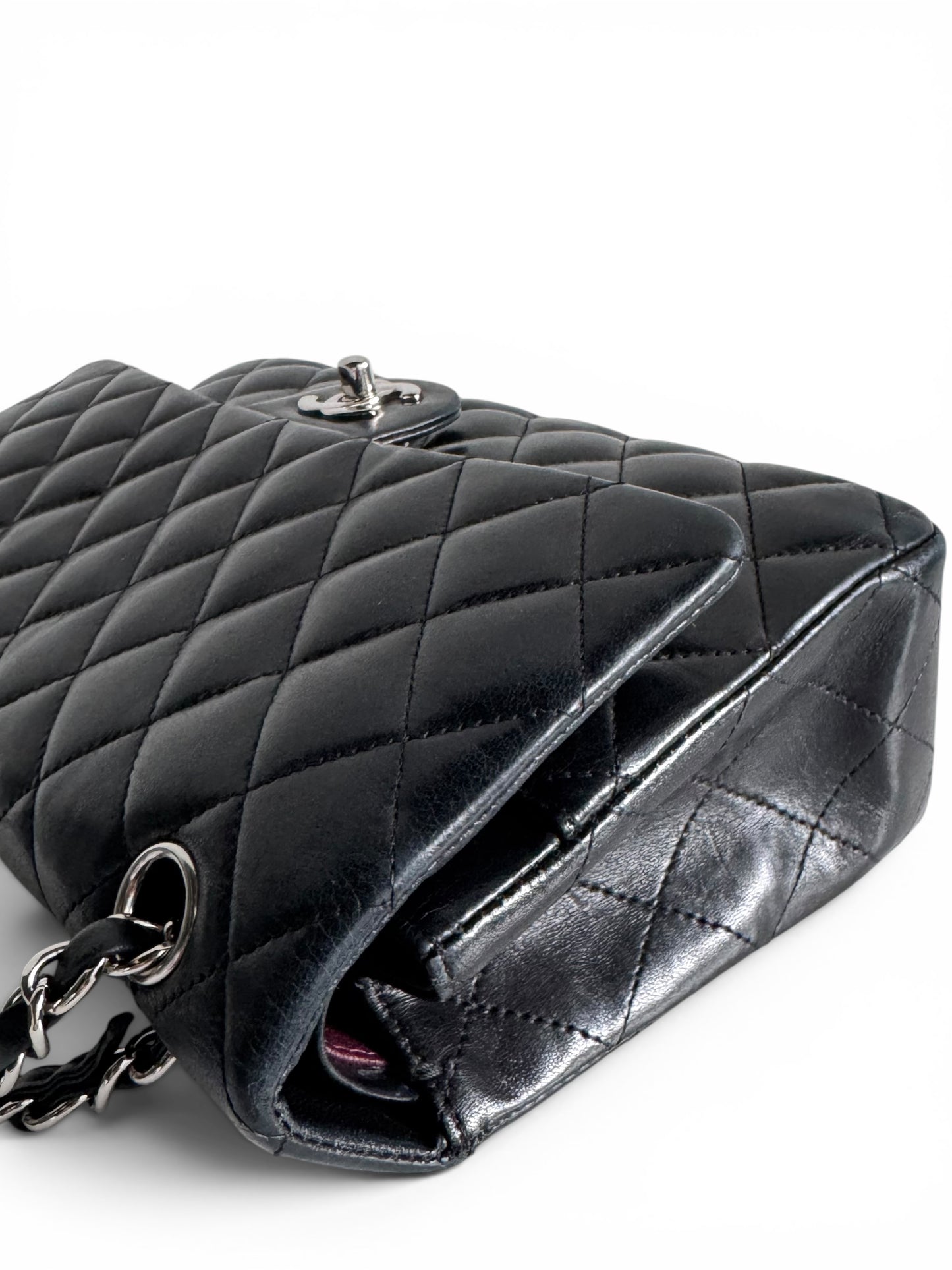 CHANEL Classic 11.12 Lambskin Medium Double Flap