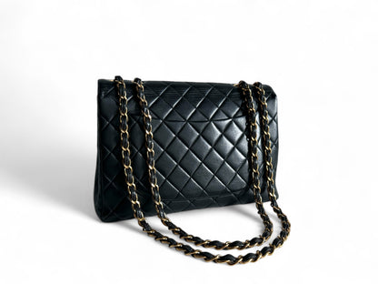 CHANEL Lambskin Quilted Jumbo Single Flap
