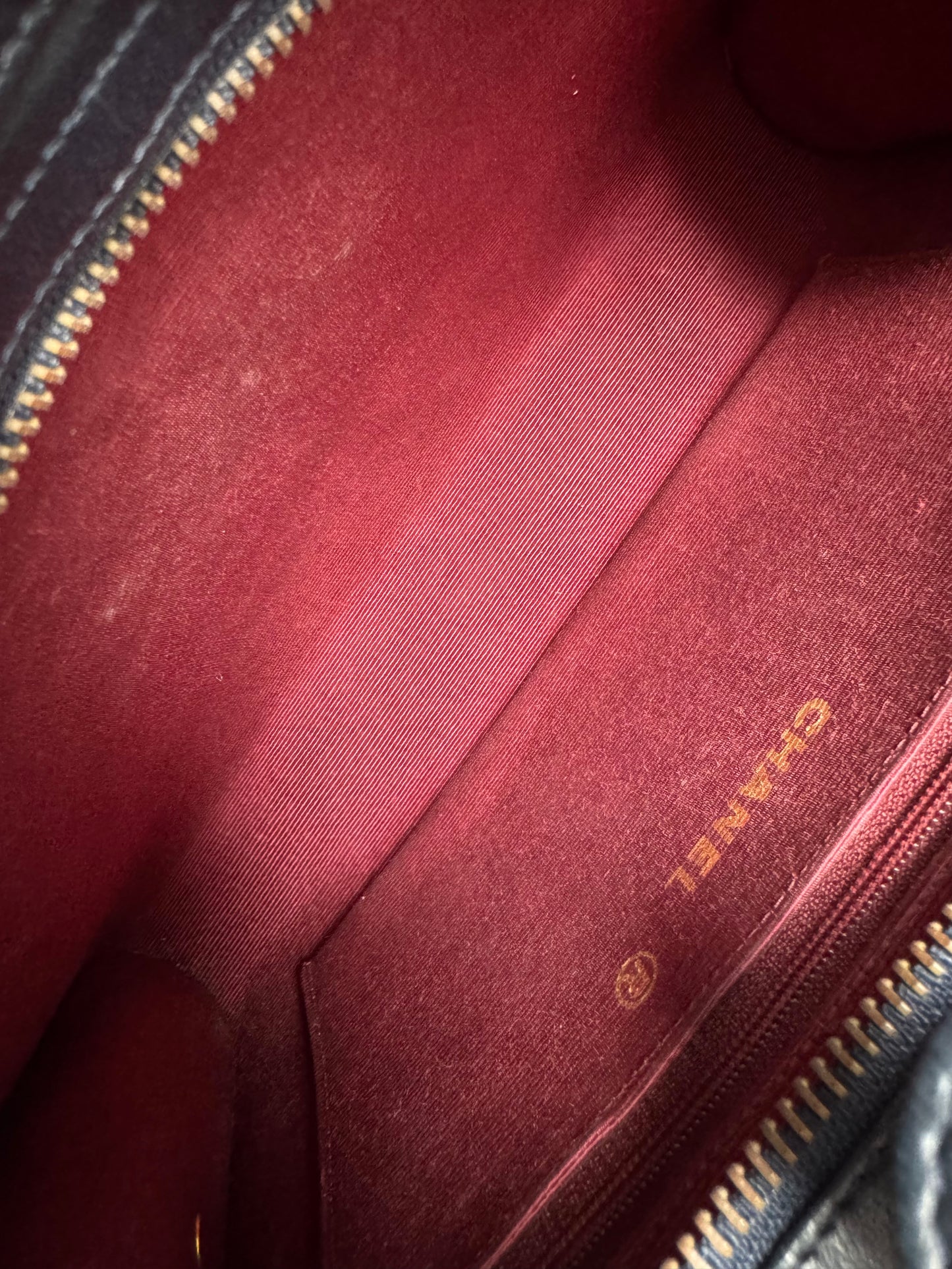 CHANEL Vintage Navy Lambskin Quilted Shoulder Bag