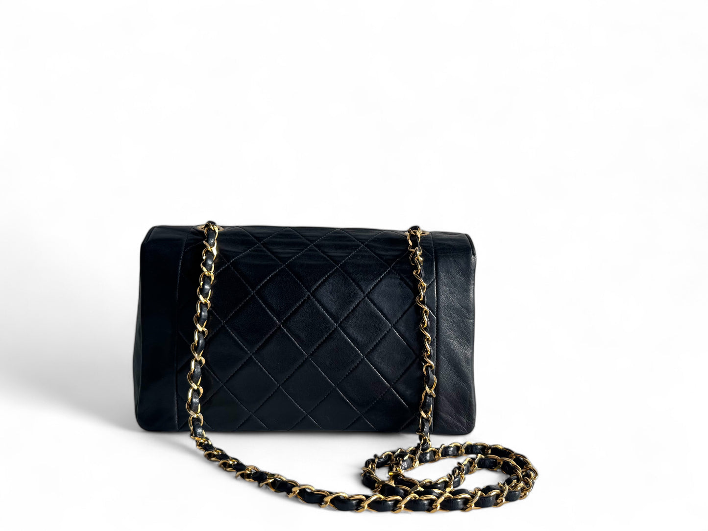 CHANEL Classic Lambskin Single Flap