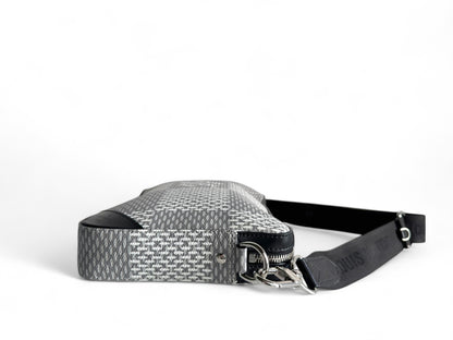 LOUIS VUITTON Damier Graphite 3D Trio Messenger Bag