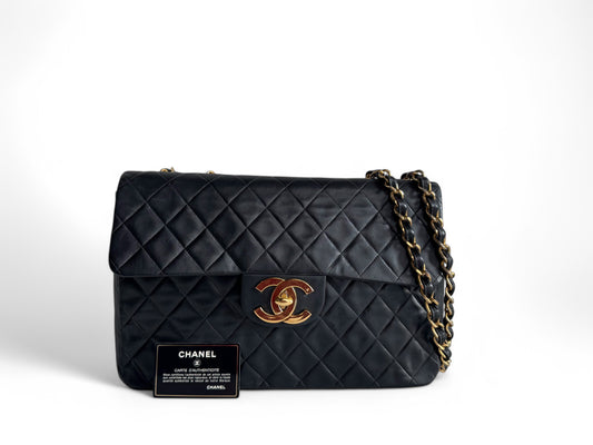 CHANEL Lambskin Quilted XL Jumbo Single Flap