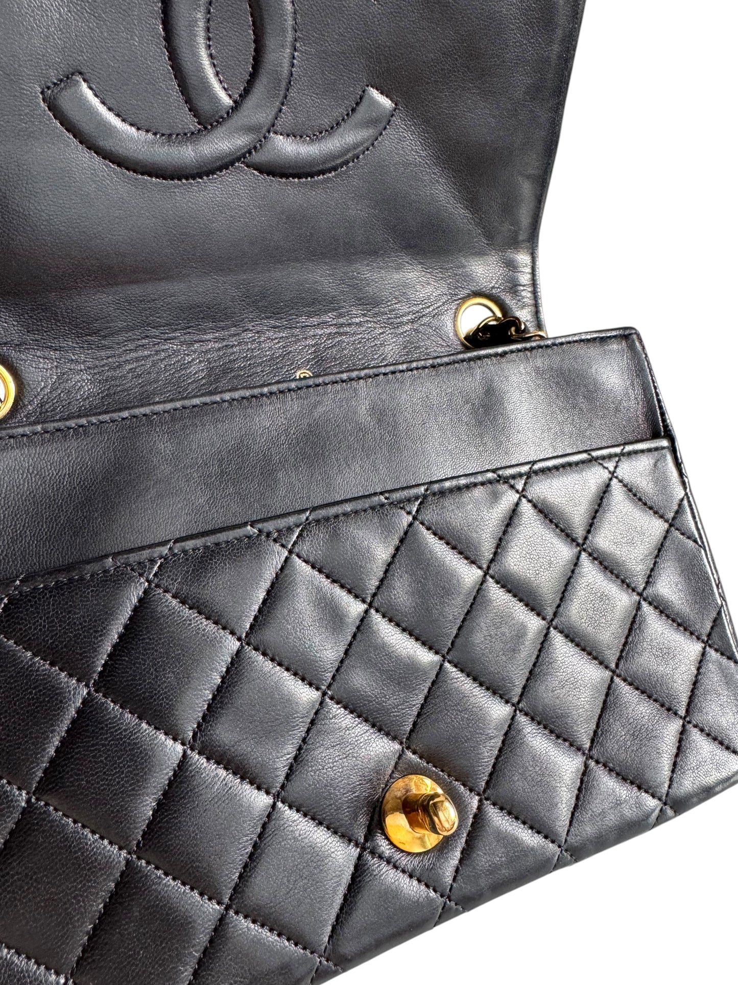 CHANEL Lambskin Vintage Single Flap Bag