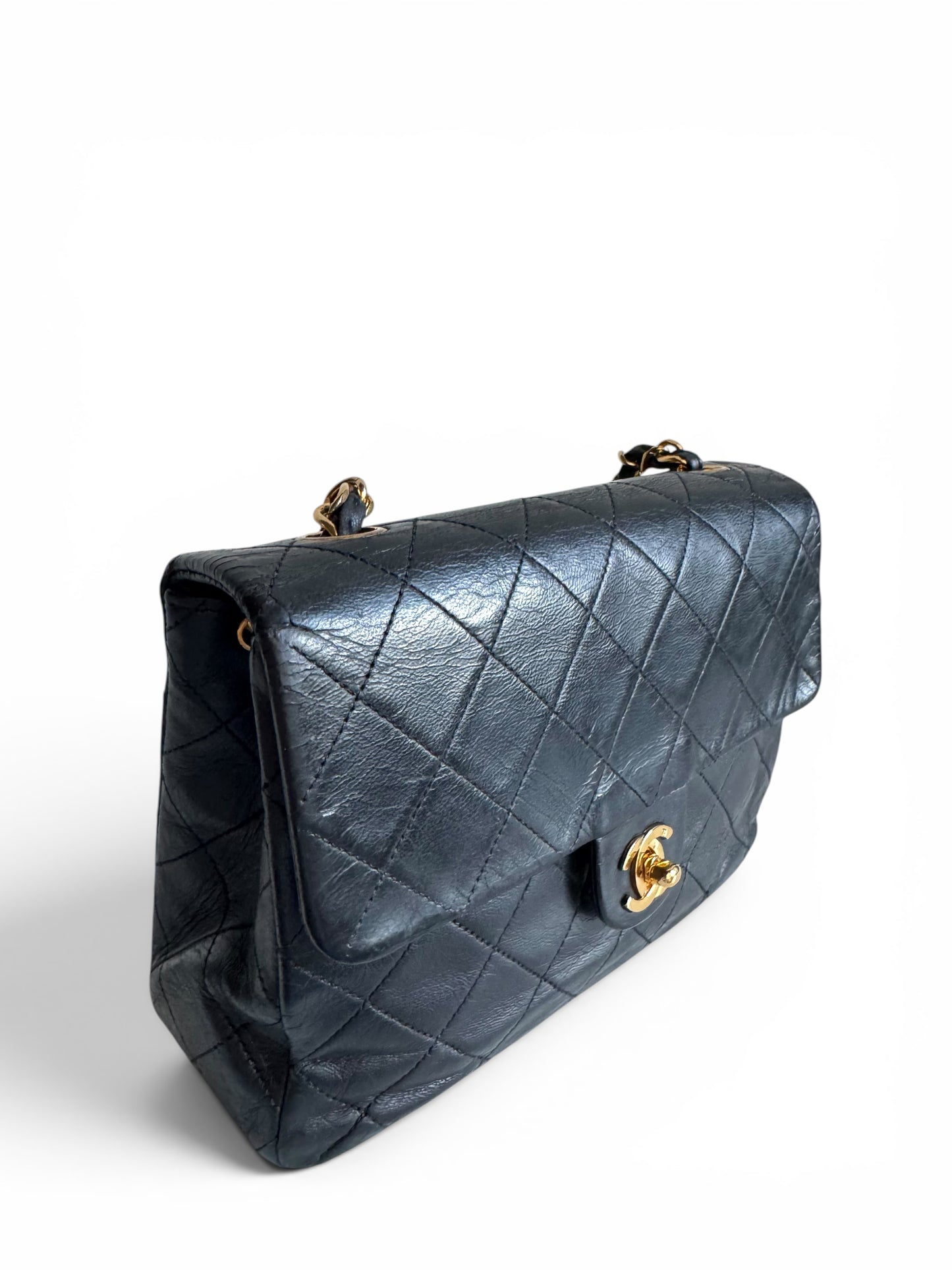 CHANEL Lambskin Quilted Small Single Flap