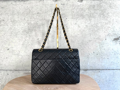 CHANEL Lambskin Quilted Medium Single Flap