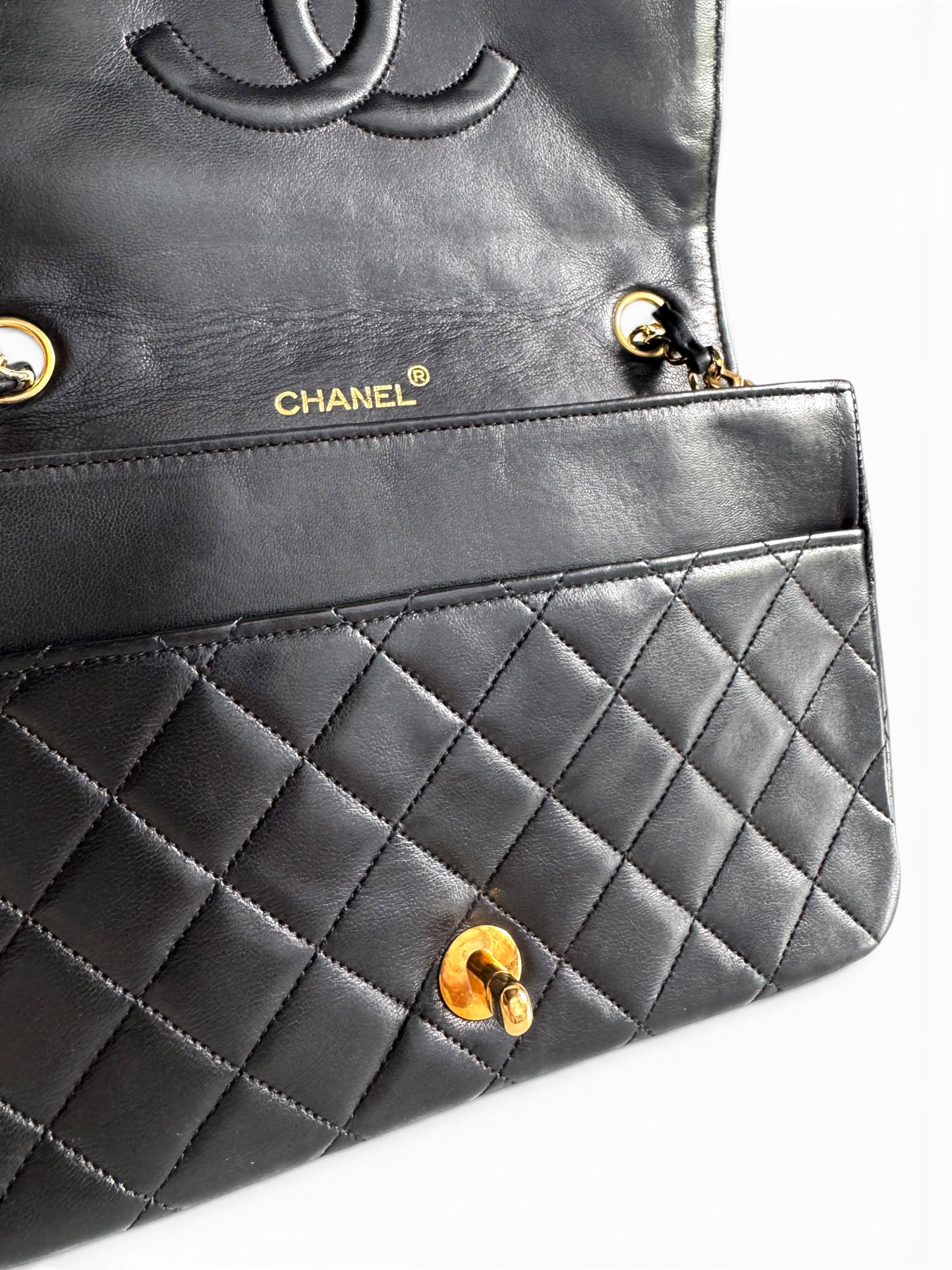 CHANEL Lambskin Vintage Single Flap Bag