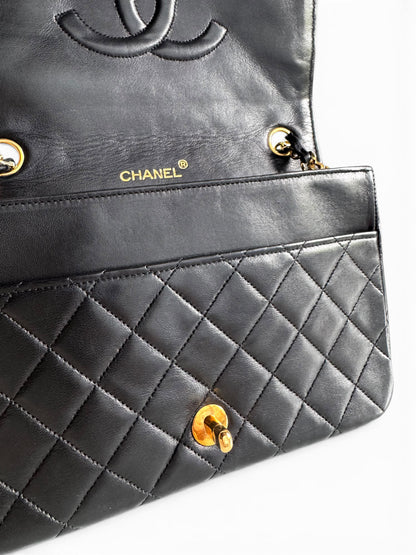 CHANEL Lambskin Vintage Single Flap Bag