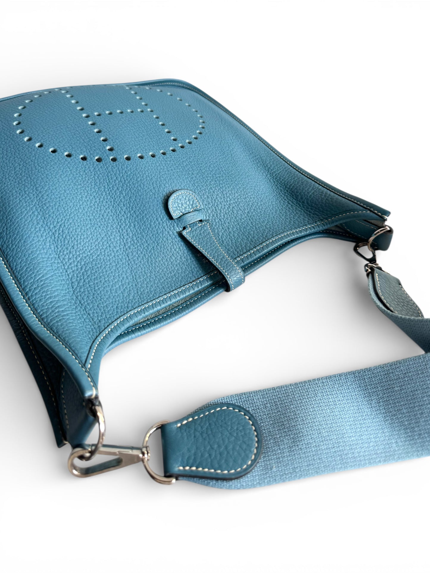 HERMÈS Taurillon Clemence Evelyne II PM Bleu Jean