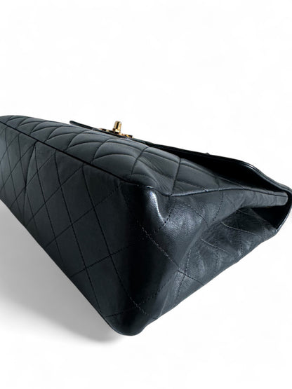 CHANEL Lambskin Quilted Jumbo Single Flap