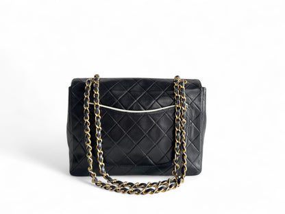 CHANEL Matelasse Lambskin Single Flap