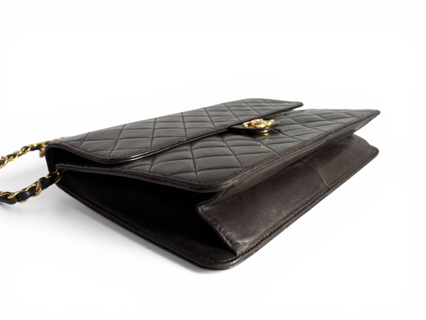 CHANEL Medium Timeless Classic Flap Bag