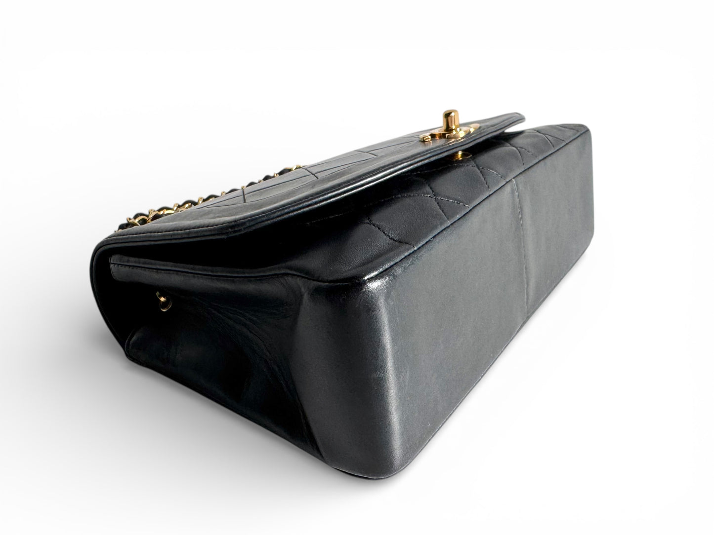 CHANEL Lambskin Diana Quilted Medium Single Flap