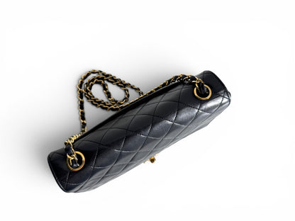 CHANEL Lambskin Vintage Single Flap Bag