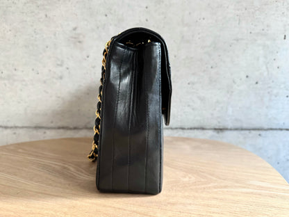 CHANEL Lambskin Quilted Medium Single Flap