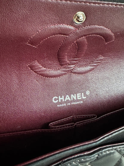 CHANEL Classic 11.12 Lambskin Medium Double Flap
