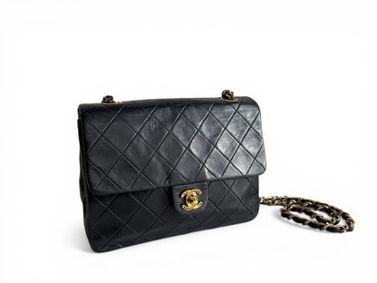 CHANEL Lambskin Quilted Small Single Flap