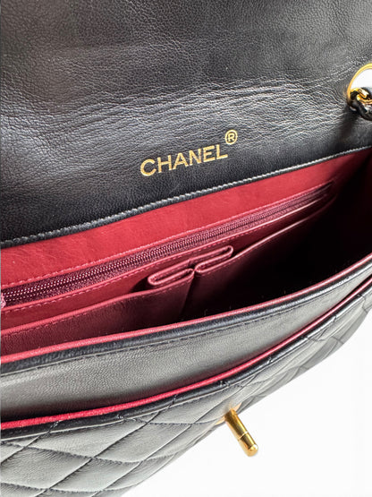 CHANEL Lambskin Vintage Single Flap Bag