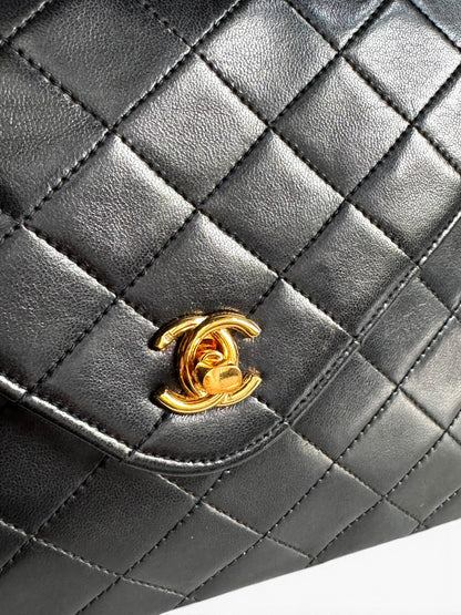 CHANEL Lambskin Diamond Stitch Envelope Single Flap