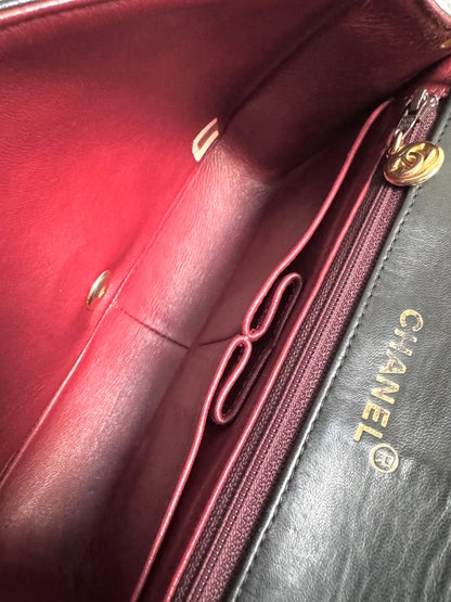 CHANEL Lambskin Vintage Single Flap Bag