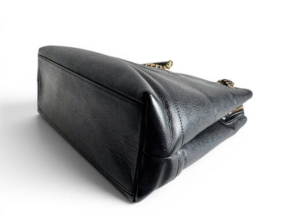 CHANEL Caviar CC Shoulder Bag