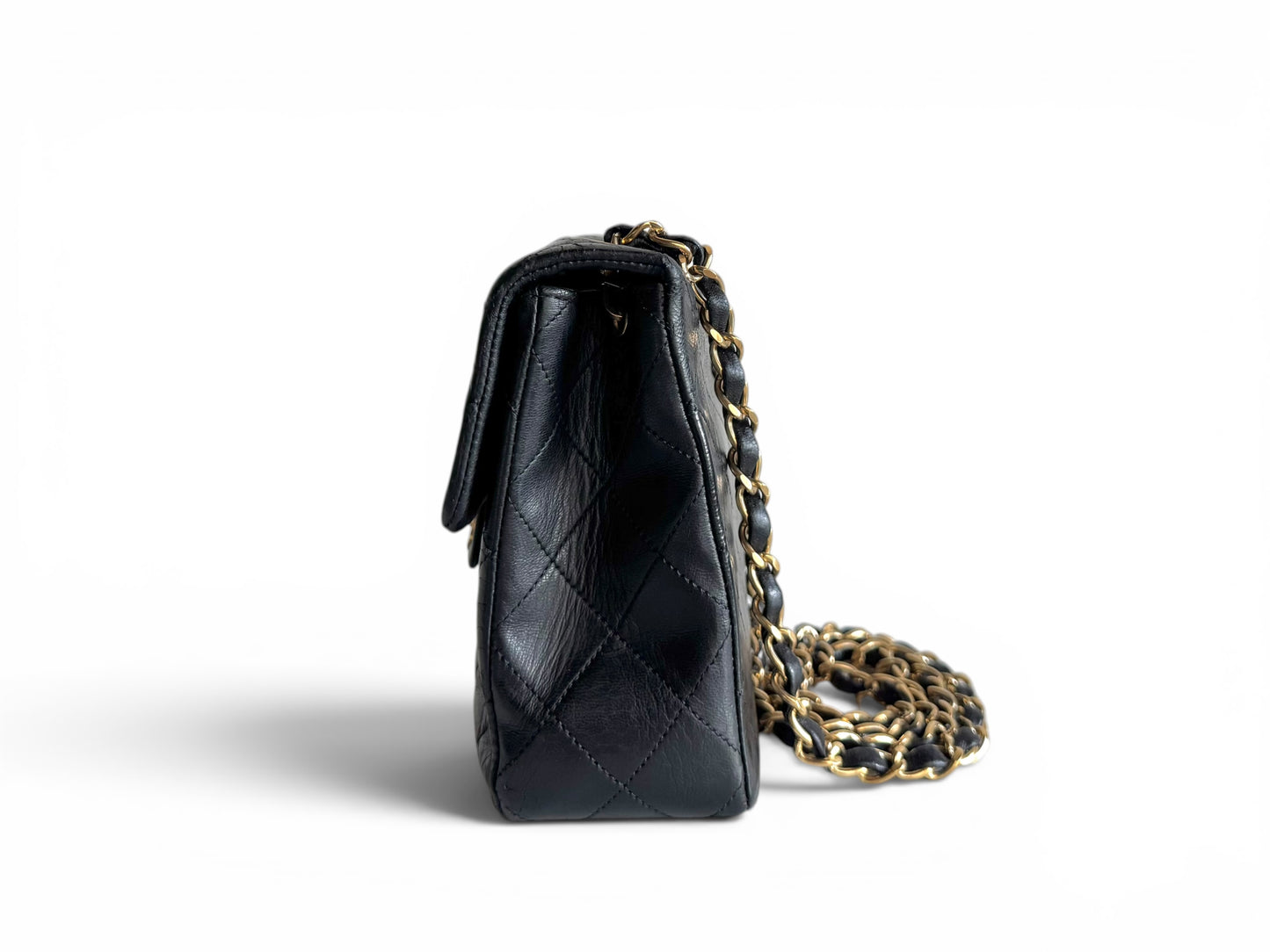 CHANEL Lambskin Quilted Small Single Flap