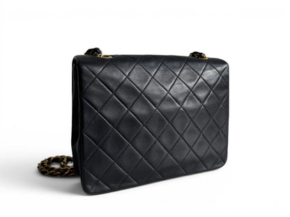 CHANEL Lambskin Quilted Small Single Flap