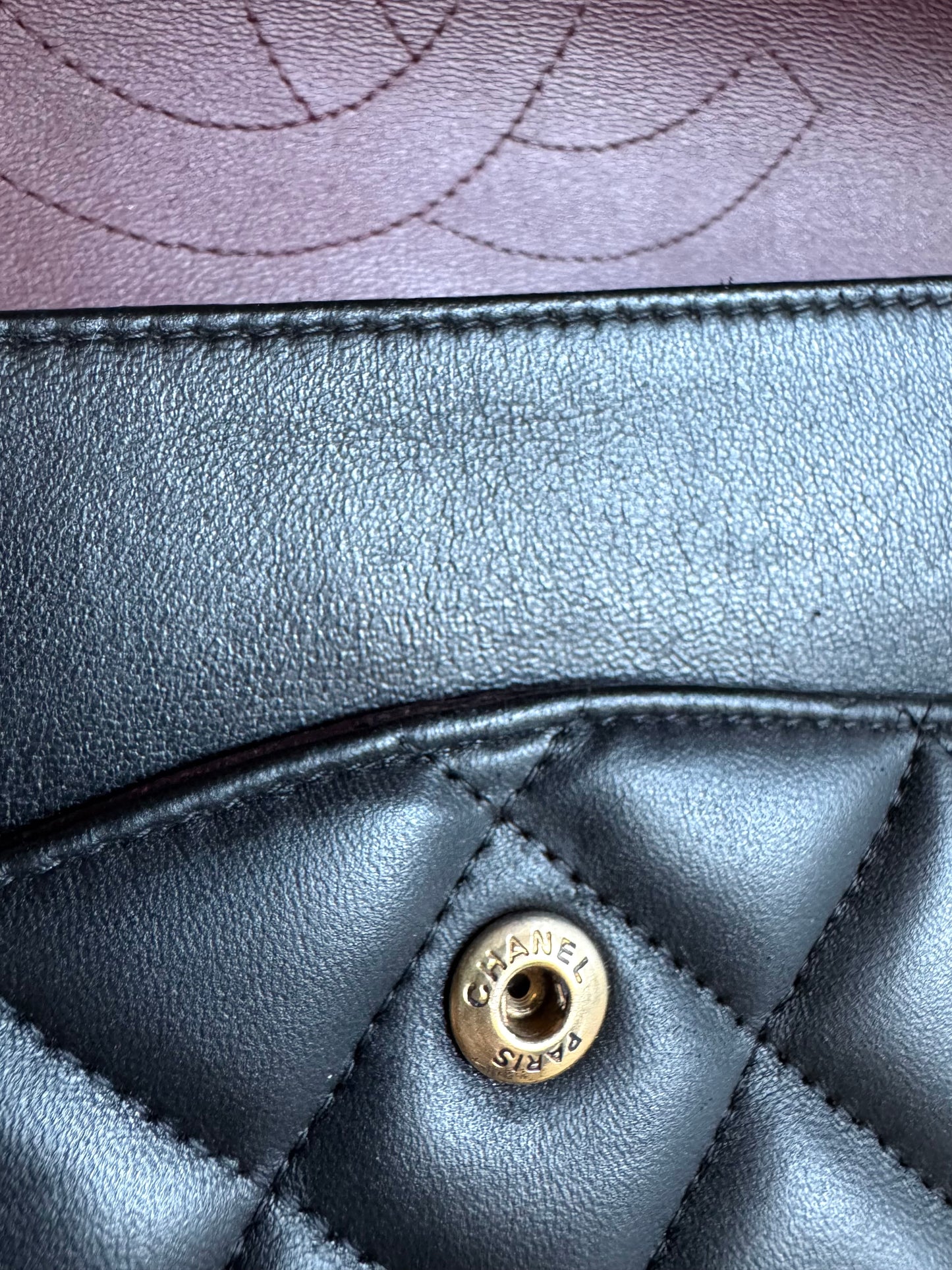 CHANEL Lambskin Quilted Jumbo Double Flap