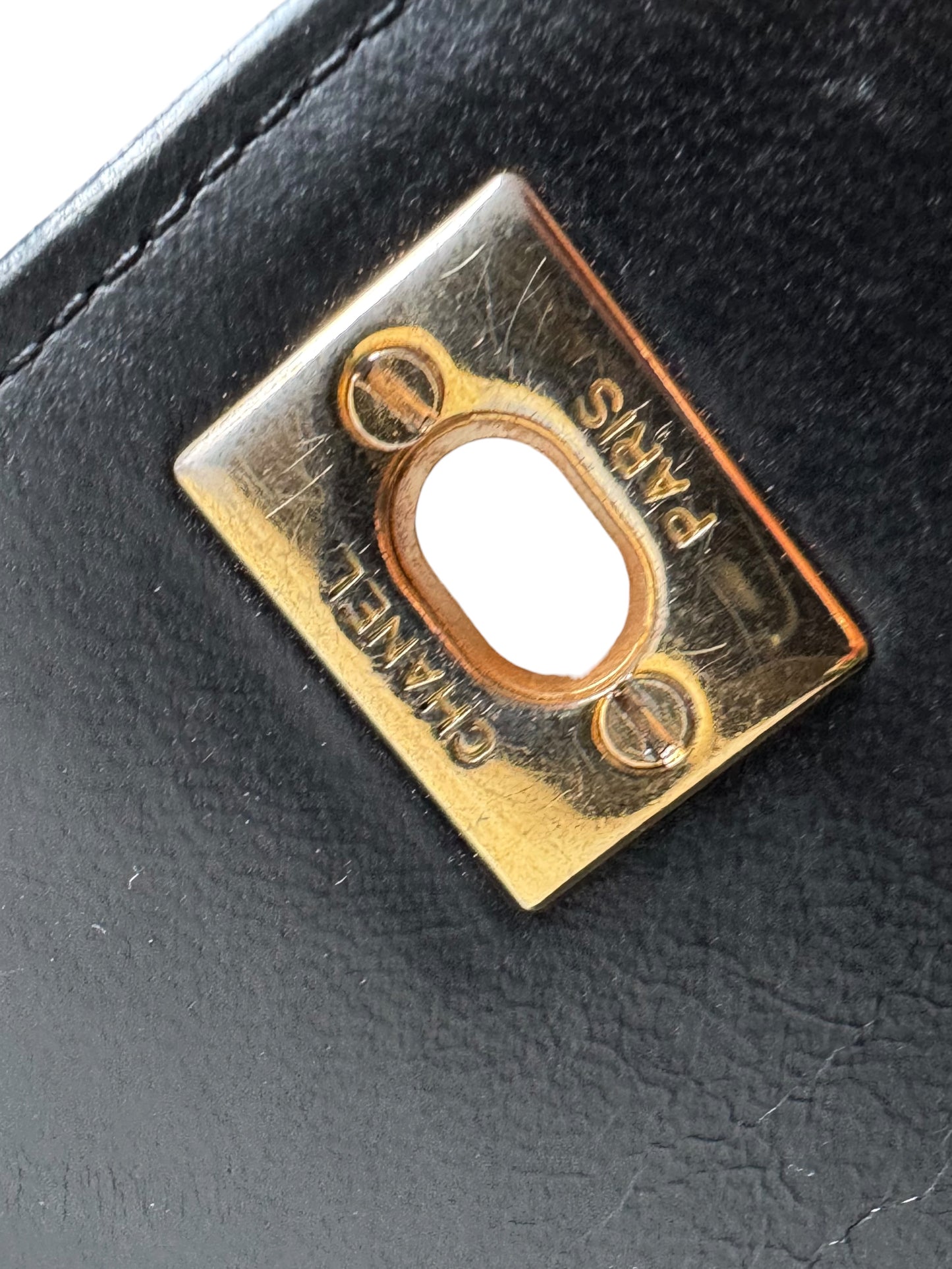 CHANEL Classic Lambskin Single Flap