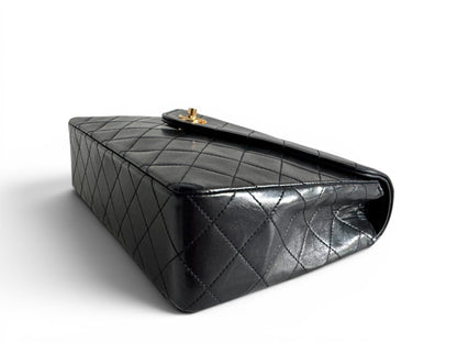 CHANEL Lambskin Diamond Stitch Envelope Single Flap