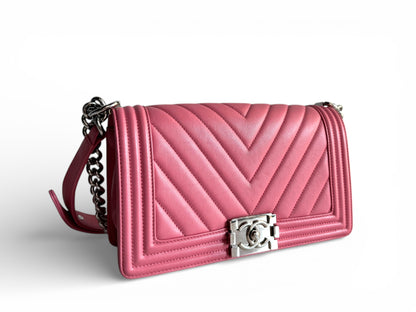 CHANEL Lambskin Chevron Quilted Medium Boy Flap