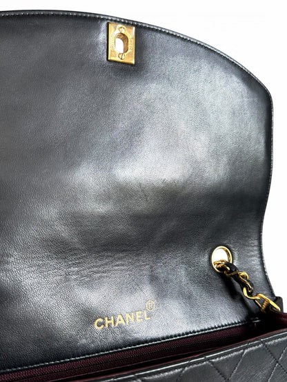 CHANEL Lambskin Diana Quilted Medium Single Flap