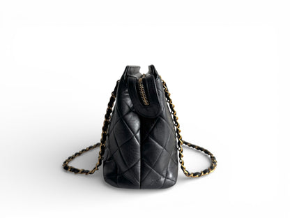 CHANEL Lambskin Quilted Shoulder Bag