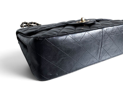 CHANEL Lambskin Quilted Jumbo Single Flap