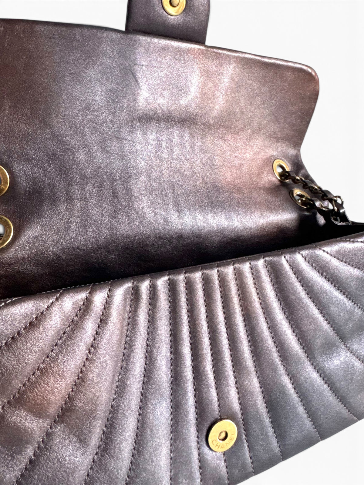 CHANEL Metallic Calfskin Degrade East West Flap